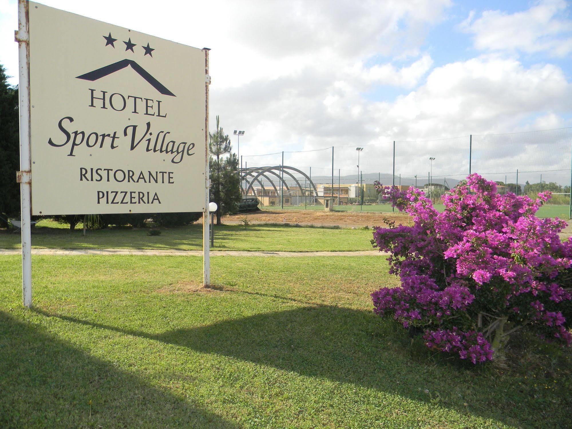 Hotel Sport Village Іглесіас Екстер'єр фото